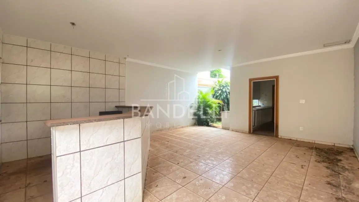 Casa com 3 quartos para alugar, 322m2 em Jardim Primavera, Araraquara - SP - imagem 5 Foto 5 de Casa com 3 quartos para alugar, 322m2 em Jardim Primavera, Araraquara - SP