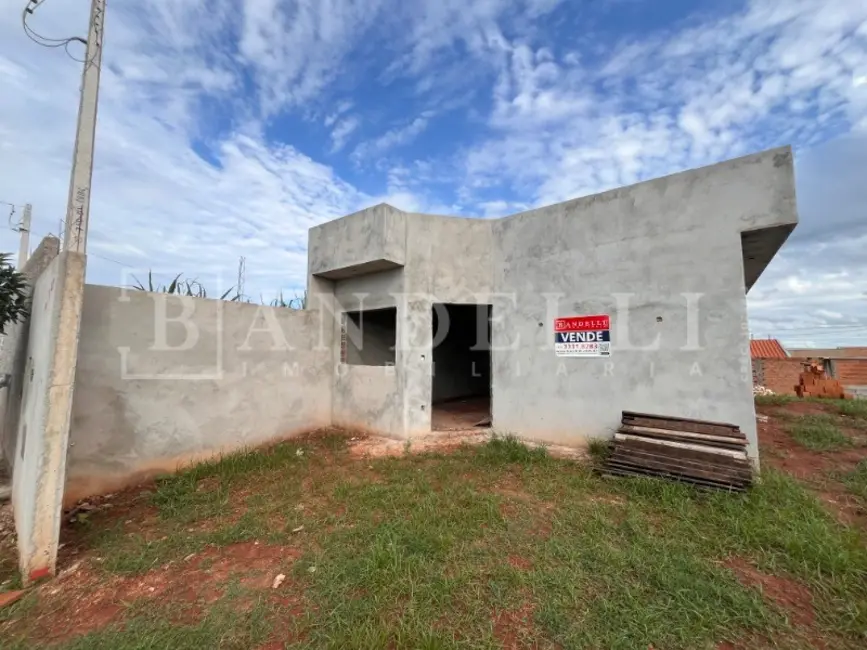 Casa com 2 quartos à venda, 55m2 em Araraquara - SP - imagem 1 Foto 1 de Casa com 2 quartos à venda, 55m2 em Araraquara - SP