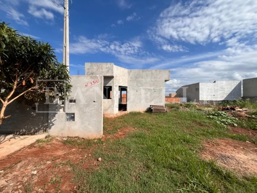 Casa com 2 quartos à venda, 55m2 em Araraquara - SP - imagem 2 Foto 2 de Casa com 2 quartos à venda, 55m2 em Araraquara - SP