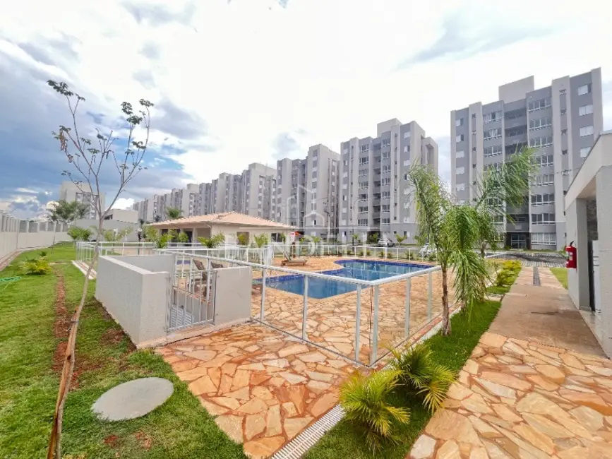 Foto 1 de Apartamento com 2 quartos à venda, 48m2 em Araraquara - SP