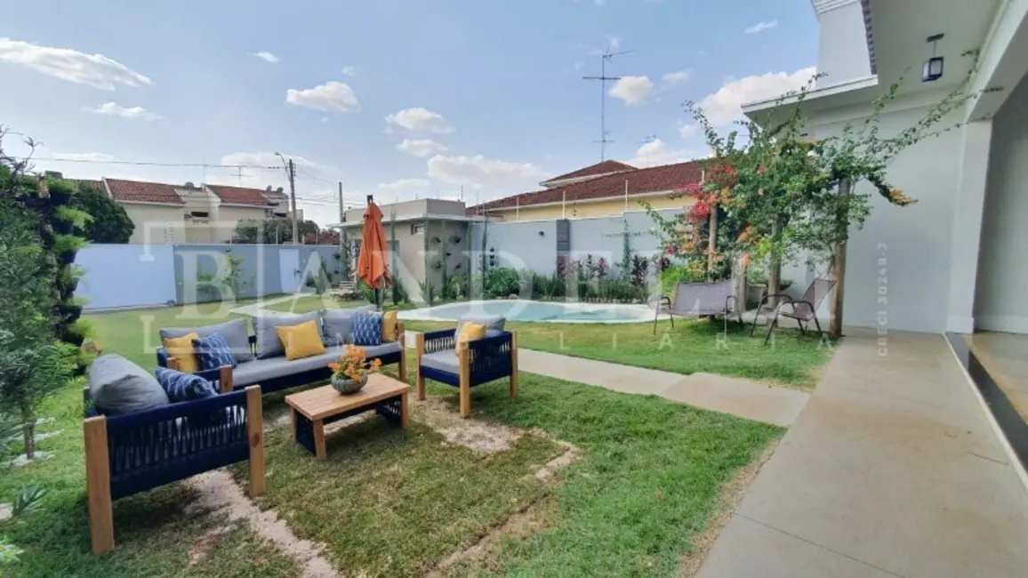 Casa com 4 quartos à venda, 305m2 em Vila José Bonifácio, Araraquara - SP - imagem 3 Foto 3 de Casa com 4 quartos à venda, 305m2 em Vila José Bonifácio, Araraquara - SP