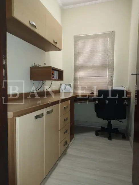 Casa com 2 quartos à venda, 128m2 em Jardim Primavera, Araraquara - SP - imagem 4 Foto 4 de Casa com 2 quartos à venda, 128m2 em Jardim Primavera, Araraquara - SP