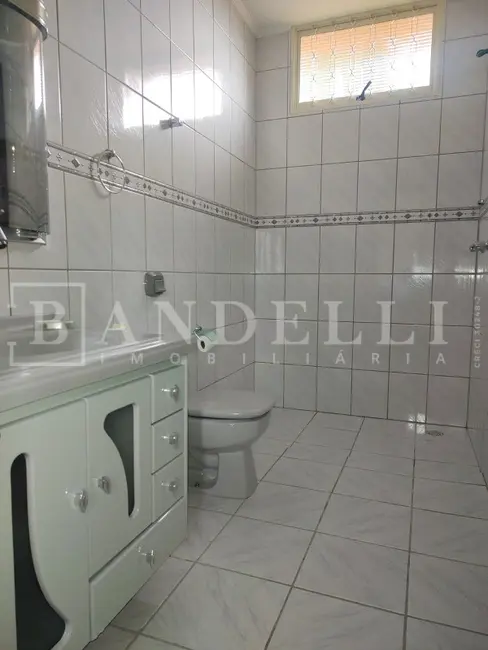 Casa com 2 quartos à venda, 128m2 em Jardim Primavera, Araraquara - SP - imagem 8 Foto 8 de Casa com 2 quartos à venda, 128m2 em Jardim Primavera, Araraquara - SP