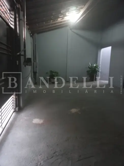 Casa com 2 quartos à venda, 130m2 em Jardim Adalberto Frederico de Oliveira Roxo I, Araraquara - SP - imagem 2 Foto 2 de Casa com 2 quartos à venda, 130m2 em Jardim Adalberto Frederico de Oliveira Roxo I, Araraquara - SP