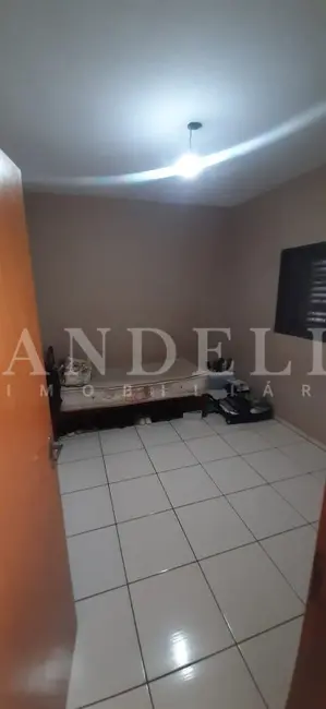 Casa com 3 quartos à venda, 77m2 em Araraquara - SP - imagem 6 Foto 6 de Casa com 3 quartos à venda, 77m2 em Araraquara - SP