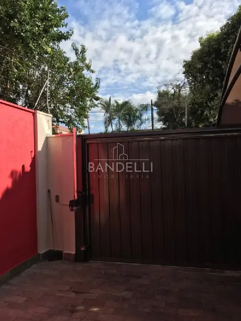 Casa com 3 quartos à venda, 211m2 em Jardim Tabapuã (Vila Xavier), Araraquara - SP - imagem 5 Foto 5 de Casa com 3 quartos à venda, 211m2 em Jardim Tabapuã (Vila Xavier), Araraquara - SP