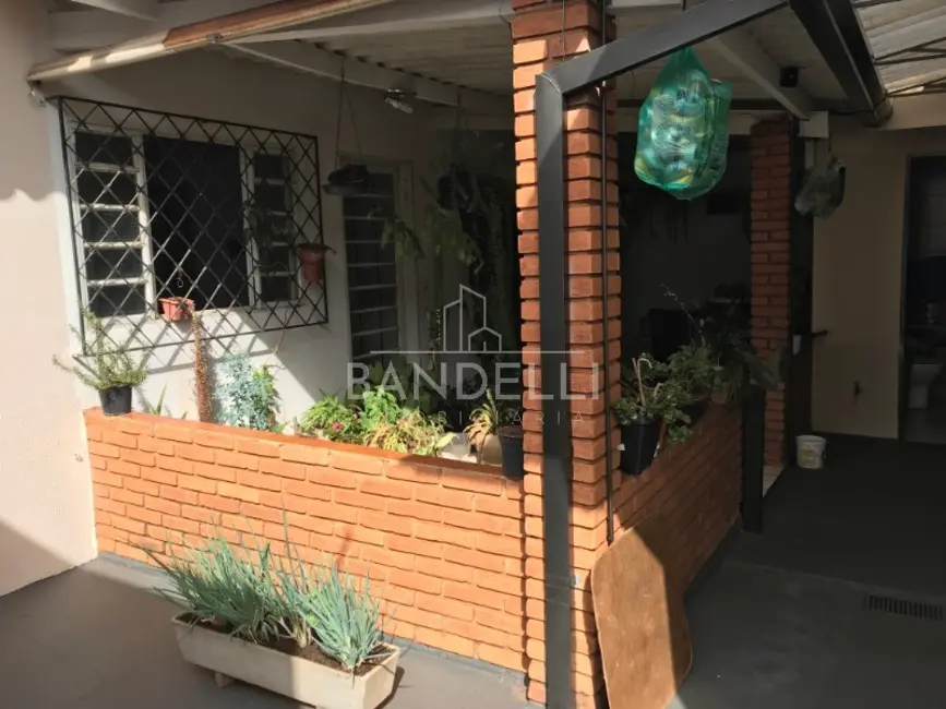 Foto 36 de Casa com 3 quartos à venda, 211m2 em Jardim Tabapuã (Vila Xavier), Araraquara - SP