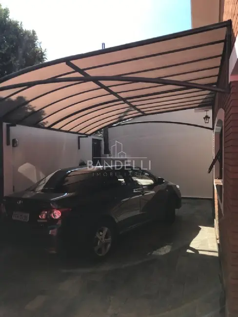 Casa com 3 quartos à venda, 211m2 em Jardim Tabapuã (Vila Xavier), Araraquara - SP - imagem 4 Foto 4 de Casa com 3 quartos à venda, 211m2 em Jardim Tabapuã (Vila Xavier), Araraquara - SP