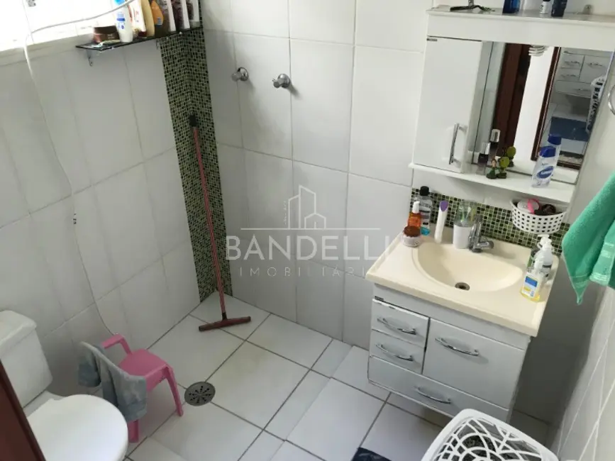 Foto 6 de Casa com 3 quartos à venda, 85m2 em Jardim Santa Júlia (Vila Xavier), Araraquara - SP