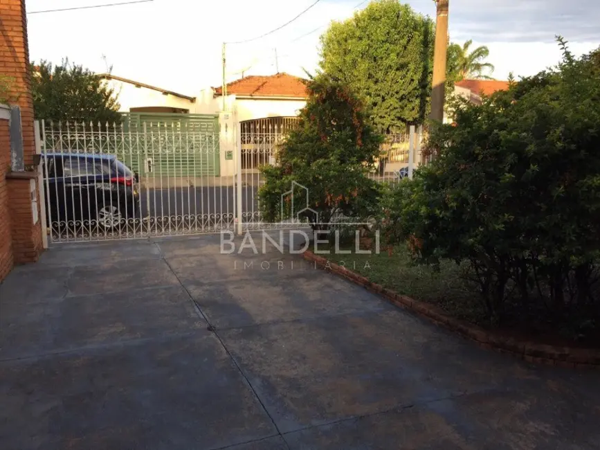 Casa com 3 quartos à venda, 141m2 em Vila Xavier (Vila Xavier), Araraquara - SP - imagem 4 Foto 4 de Casa com 3 quartos à venda, 141m2 em Vila Xavier (Vila Xavier), Araraquara - SP