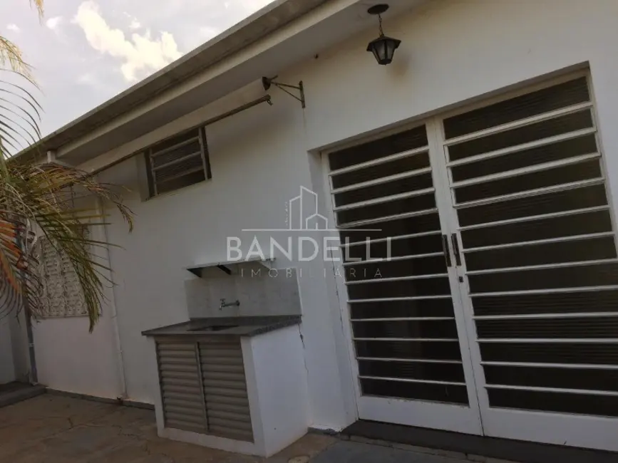 Foto 15 de Casa com 3 quartos à venda, 141m2 em Vila Xavier (Vila Xavier), Araraquara - SP