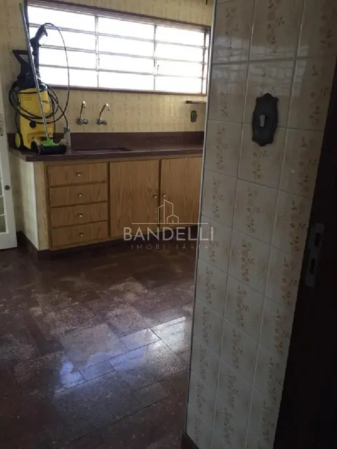 Casa com 3 quartos à venda, 141m2 em Vila Xavier (Vila Xavier), Araraquara - SP - imagem 8 Foto 8 de Casa com 3 quartos à venda, 141m2 em Vila Xavier (Vila Xavier), Araraquara - SP