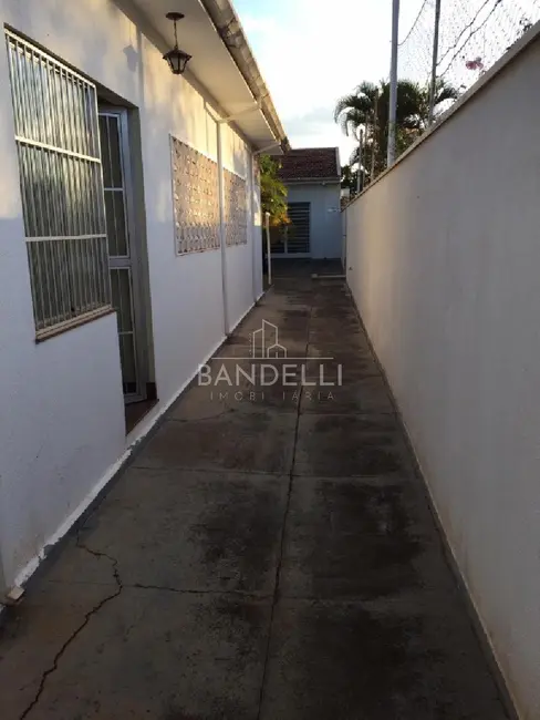 Foto 10 de Casa com 3 quartos à venda, 141m2 em Vila Xavier (Vila Xavier), Araraquara - SP