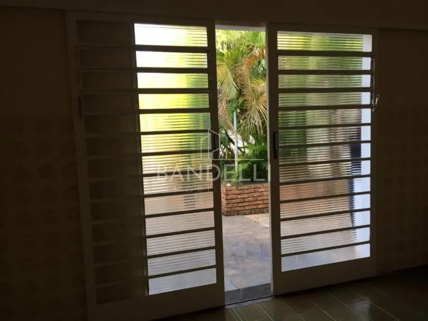 Foto 13 de Casa com 3 quartos à venda, 141m2 em Vila Xavier (Vila Xavier), Araraquara - SP