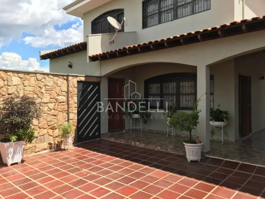 Casa com 3 quartos à venda, 309m2 em Vila Harmonia, Araraquara - SP - imagem 7 Foto 7 de Casa com 3 quartos à venda, 309m2 em Vila Harmonia, Araraquara - SP