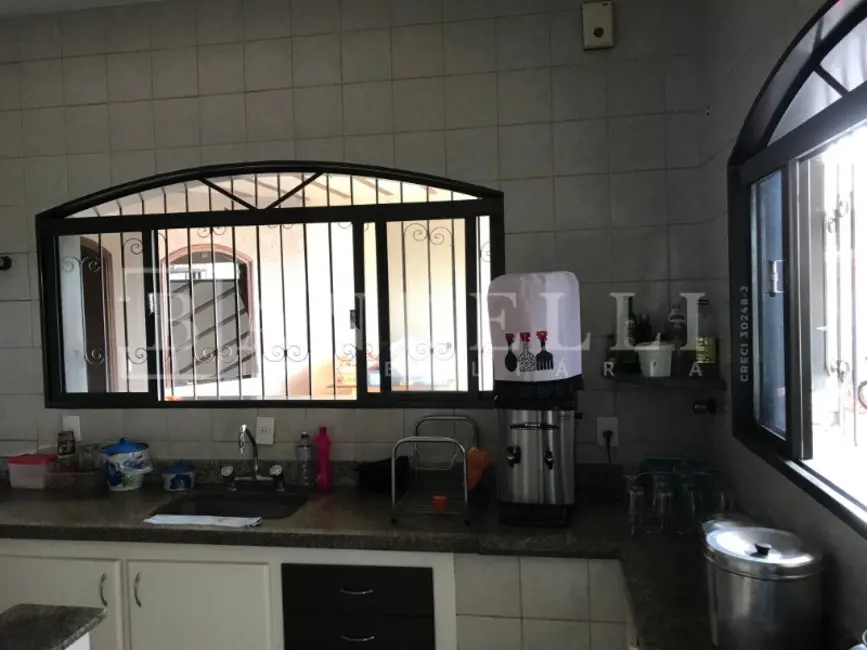 Foto 12 de Casa com 3 quartos à venda, 154m2 em Parque Laranjeiras, Araraquara - SP