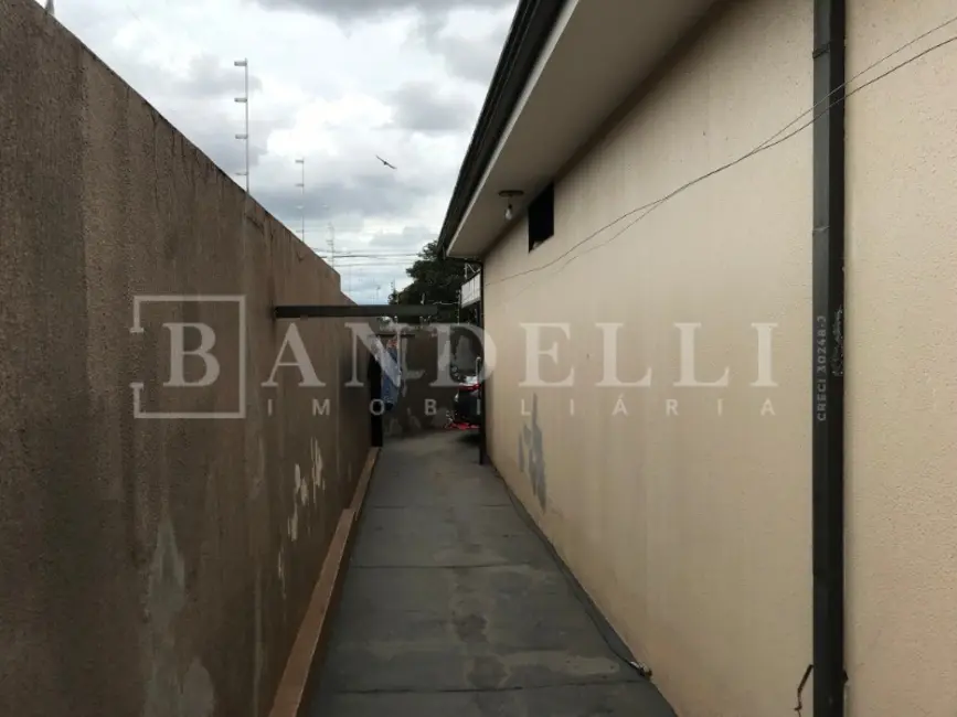 Casa com 3 quartos à venda, 154m2 em Parque Laranjeiras, Araraquara - SP - imagem 4 Foto 4 de Casa com 3 quartos à venda, 154m2 em Parque Laranjeiras, Araraquara - SP