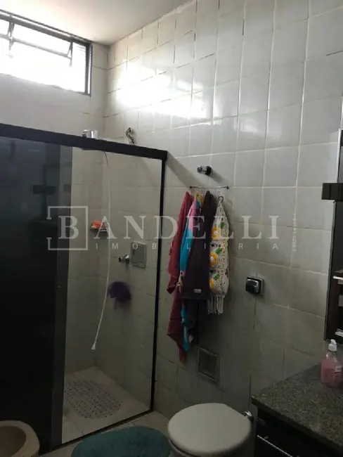 Foto 17 de Casa com 3 quartos à venda, 154m2 em Parque Laranjeiras, Araraquara - SP