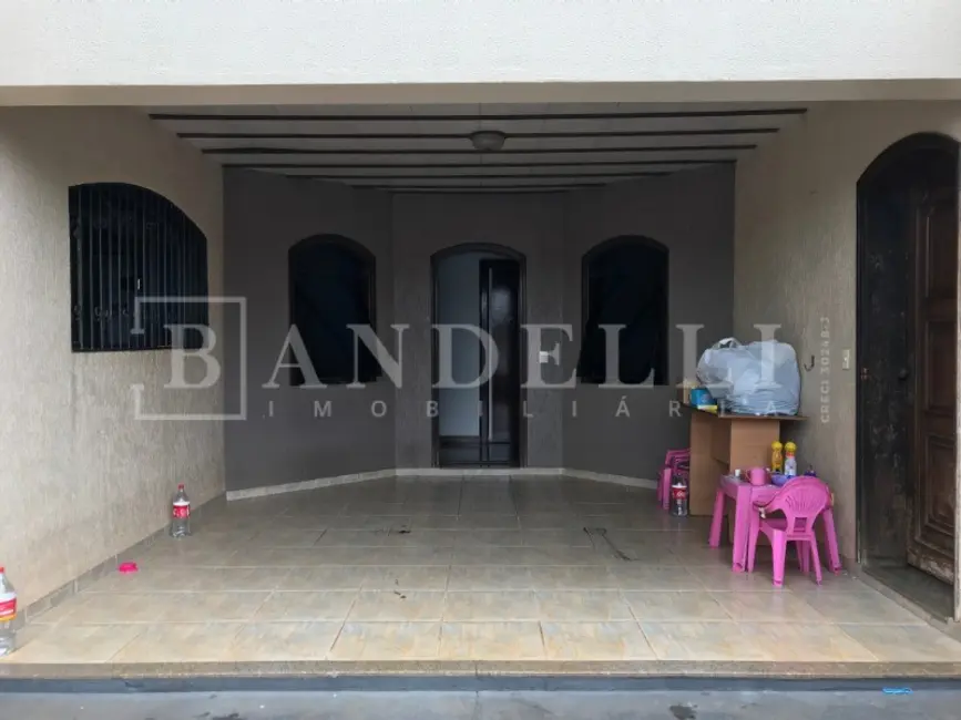 Casa com 3 quartos à venda, 154m2 em Parque Laranjeiras, Araraquara - SP - imagem 7 Foto 7 de Casa com 3 quartos à venda, 154m2 em Parque Laranjeiras, Araraquara - SP