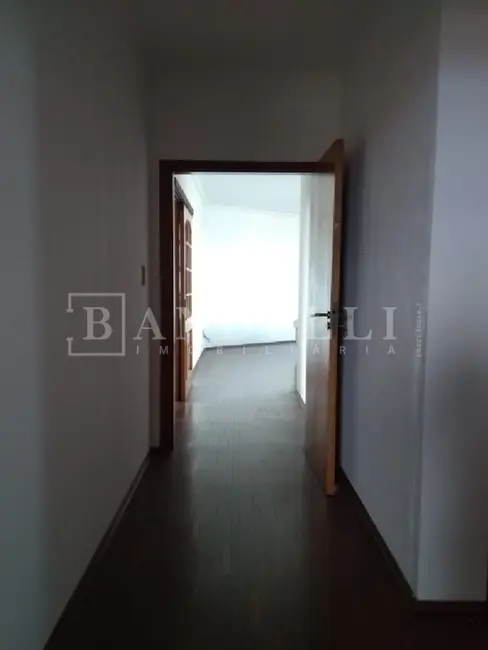 Foto 4 de Apartamento com 3 quartos à venda, 127m2 em Araraquara - SP