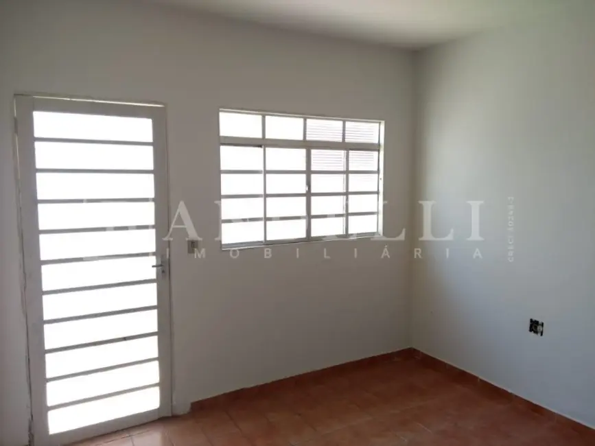 Foto 12 de Casa com 4 quartos à venda, 198m2 em Jardim Roberto Selmi Dei, Araraquara - SP
