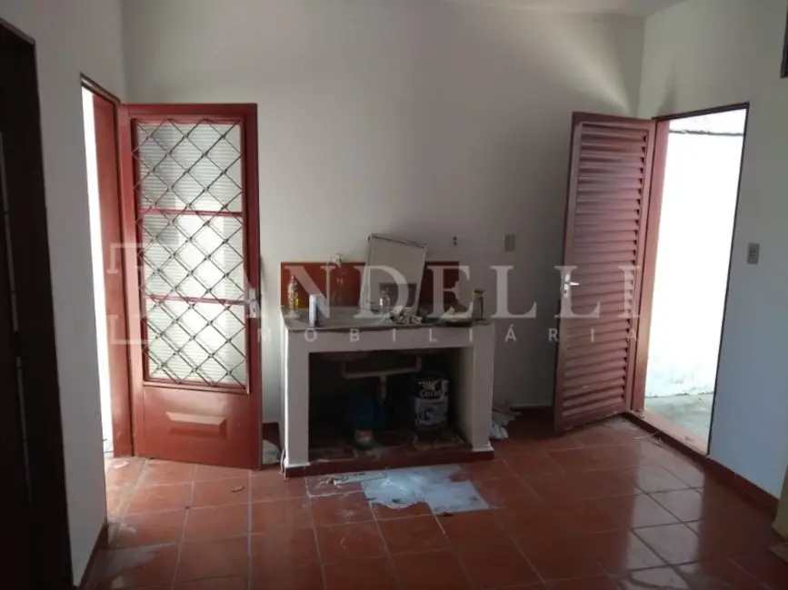 Casa com 4 quartos à venda, 198m2 em Jardim Roberto Selmi Dei, Araraquara - SP - imagem 9 Foto 9 de Casa com 4 quartos à venda, 198m2 em Jardim Roberto Selmi Dei, Araraquara - SP