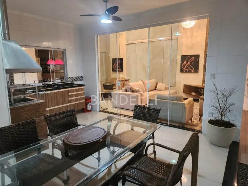 Casa de Condomínio com 3 quartos à venda e para alugar, 240m2 em Parque Residencial Damha, Araraquara - SP - imagem 6 Foto 6 de Casa de Condomínio com 3 quartos à venda e para alugar, 240m2 em Parque Residencial Damha, Araraquara - SP