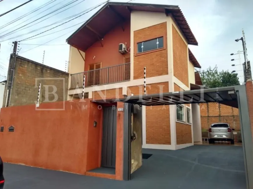 Foto 1 de Casa com 3 quartos à venda, 167m2 em Jardim Padre Anchieta, Araraquara - SP