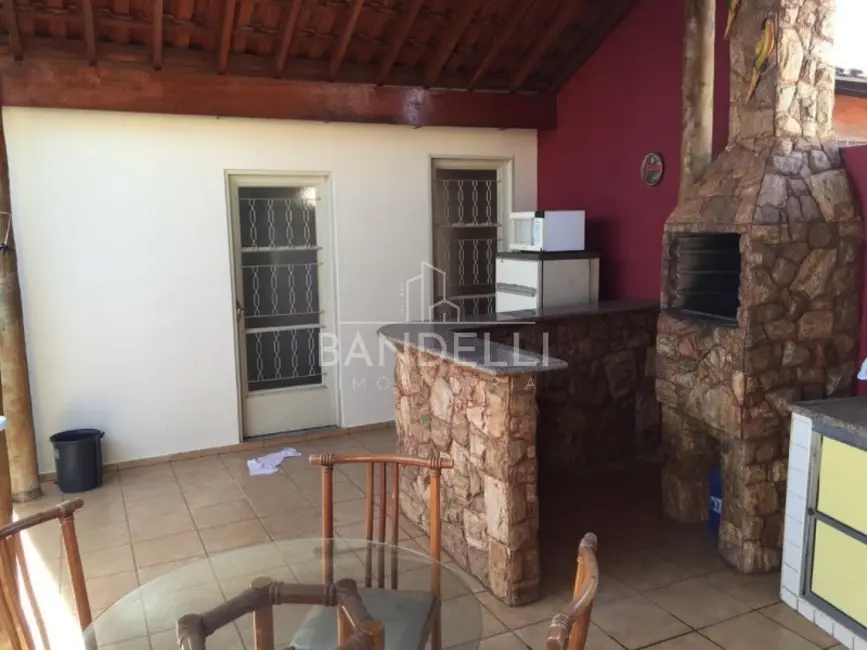 Casa com 3 quartos à venda, 152m2 em Vila José Bonifácio, Araraquara - SP - imagem 4 Foto 4 de Casa com 3 quartos à venda, 152m2 em Vila José Bonifácio, Araraquara - SP