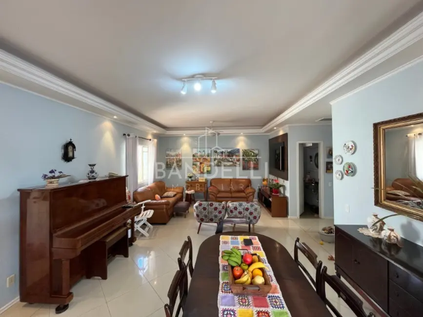Casa com 3 quartos à venda, 273m2 em Vila Harmonia, Araraquara - SP - imagem 9 Foto 9 de Casa com 3 quartos à venda, 273m2 em Vila Harmonia, Araraquara - SP