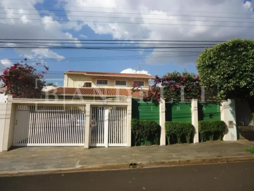 Foto 1 de Casa com 3 quartos à venda, 266m2 em Vila Harmonia, Araraquara - SP