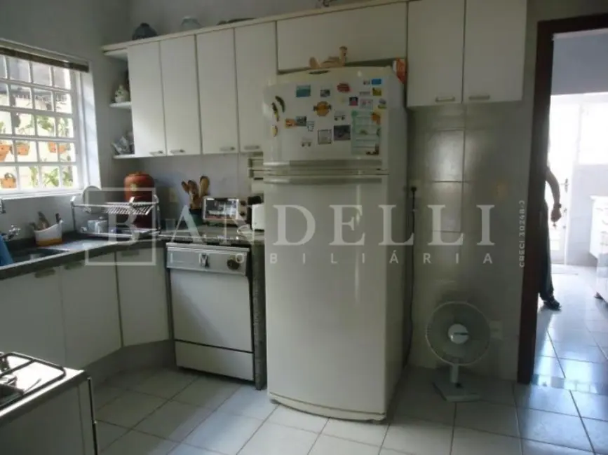 Casa com 3 quartos à venda, 266m2 em Vila Harmonia, Araraquara - SP - imagem 7 Foto 7 de Casa com 3 quartos à venda, 266m2 em Vila Harmonia, Araraquara - SP