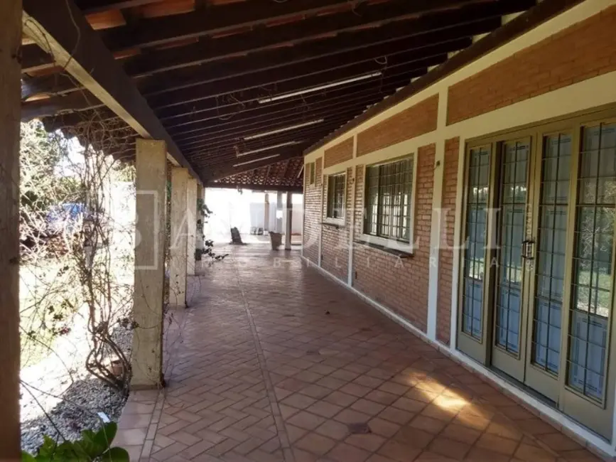 Casa com 3 quartos à venda, 303m2 em Cidade Jardim, Araraquara - SP - imagem 8 Foto 8 de Casa com 3 quartos à venda, 303m2 em Cidade Jardim, Araraquara - SP