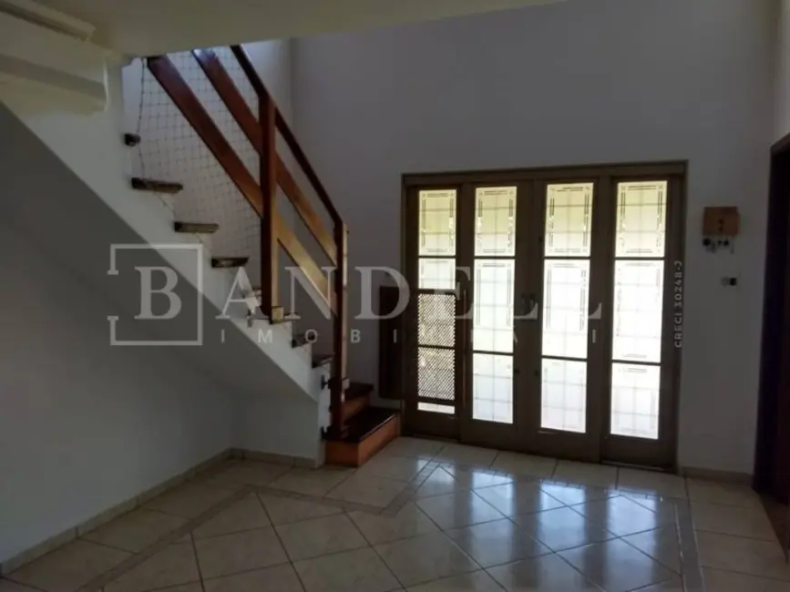Casa com 3 quartos à venda, 303m2 em Cidade Jardim, Araraquara - SP - imagem 5 Foto 5 de Casa com 3 quartos à venda, 303m2 em Cidade Jardim, Araraquara - SP
