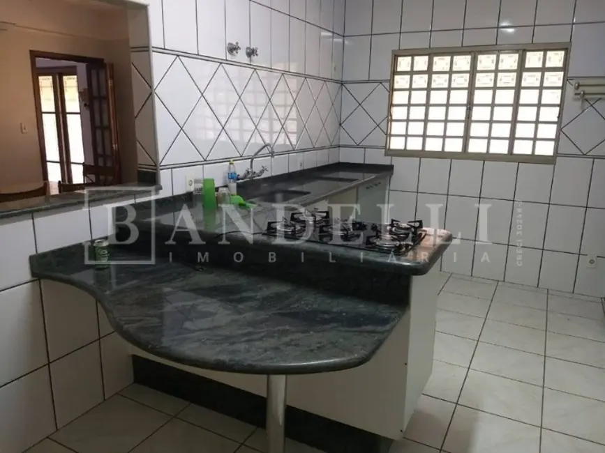 Casa com 3 quartos à venda, 303m2 em Cidade Jardim, Araraquara - SP - imagem 9 Foto 9 de Casa com 3 quartos à venda, 303m2 em Cidade Jardim, Araraquara - SP