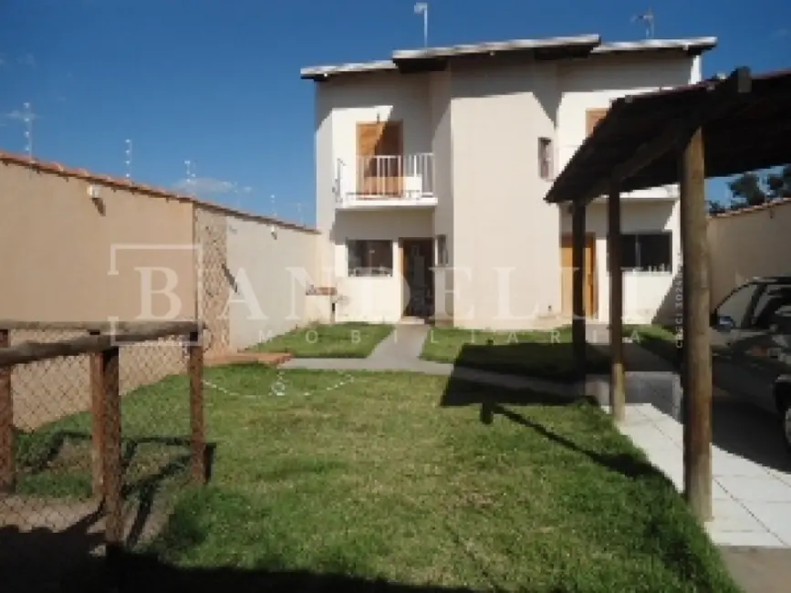Casa com 3 quartos à venda, 240m2 em Residencial Cambuy, Araraquara - SP - imagem 4 Foto 4 de Casa com 3 quartos à venda, 240m2 em Residencial Cambuy, Araraquara - SP