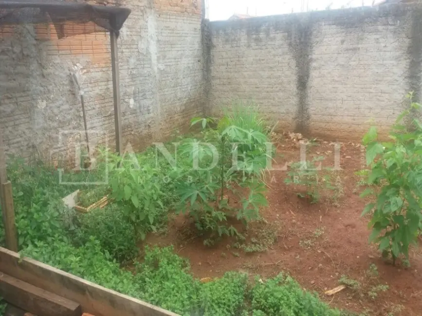 Casa com 2 quartos à venda, 110m2 em Jardim do Bosque, Araraquara - SP - imagem 9 Foto 9 de Casa com 2 quartos à venda, 110m2 em Jardim do Bosque, Araraquara - SP