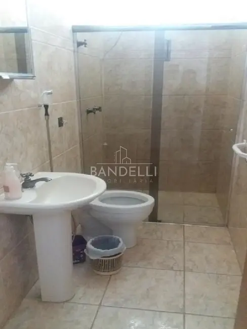 Casa com 3 quartos à venda, 110m2 em Parque Residencial Vale do Sol, Araraquara - SP - imagem 6 Foto 6 de Casa com 3 quartos à venda, 110m2 em Parque Residencial Vale do Sol, Araraquara - SP