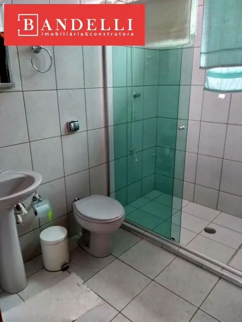 Casa com 3 quartos à venda, 158m2 em Jardim Imperador, Araraquara - SP - imagem 6 Foto 6 de Casa com 3 quartos à venda, 158m2 em Jardim Imperador, Araraquara - SP