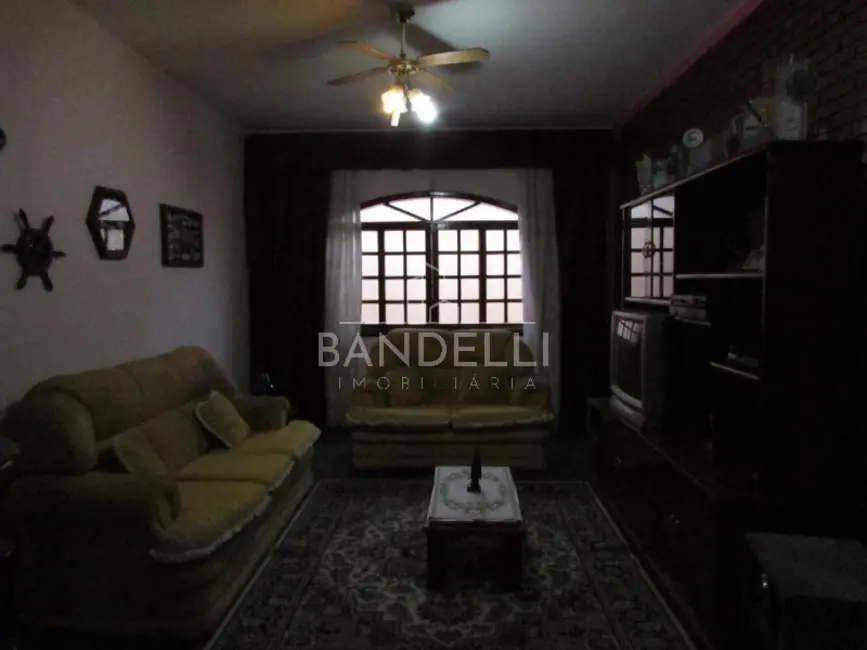 Casa com 3 quartos à venda, 279m2 em Cidade Jardim, Araraquara - SP - imagem 6 Foto 6 de Casa com 3 quartos à venda, 279m2 em Cidade Jardim, Araraquara - SP