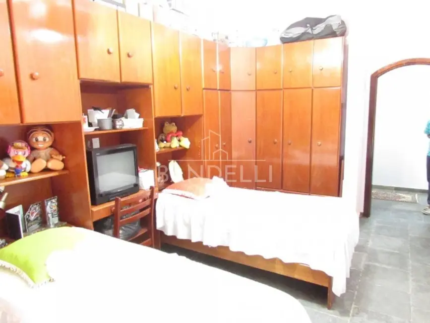 Casa com 3 quartos à venda, 279m2 em Cidade Jardim, Araraquara - SP - imagem 5 Foto 5 de Casa com 3 quartos à venda, 279m2 em Cidade Jardim, Araraquara - SP