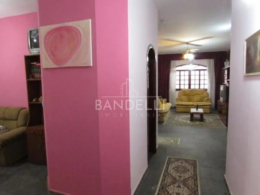 Casa com 3 quartos à venda, 279m2 em Cidade Jardim, Araraquara - SP - imagem 4 Foto 4 de Casa com 3 quartos à venda, 279m2 em Cidade Jardim, Araraquara - SP