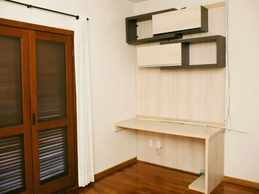 Casa com 3 quartos à venda, 176m2 em Jardim Santa Angelina, Araraquara - SP - imagem 6 Foto 6 de Casa com 3 quartos à venda, 176m2 em Jardim Santa Angelina, Araraquara - SP