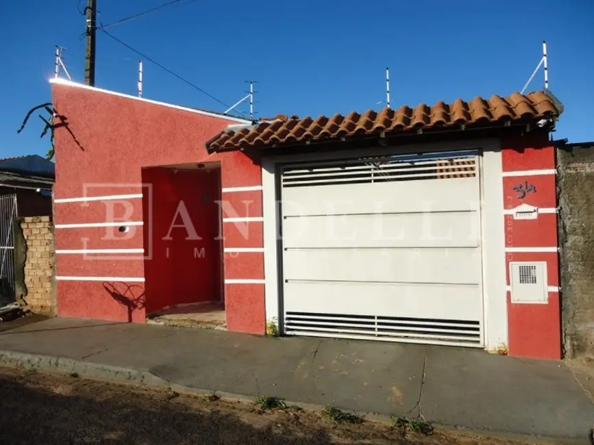 Foto 1 de Casa de Condomínio com 3 quartos à venda, 150m2 em Araraquara - SP