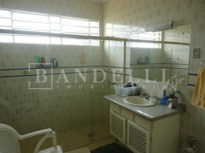 Casa com 3 quartos à venda, 230m2 em Vila Xavier (Vila Xavier), Araraquara - SP - imagem 7 Foto 7 de Casa com 3 quartos à venda, 230m2 em Vila Xavier (Vila Xavier), Araraquara - SP