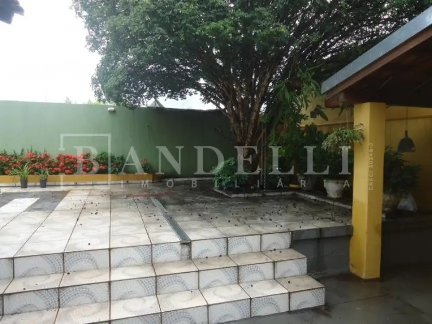 Casa com 3 quartos à venda, 230m2 em Vila Xavier (Vila Xavier), Araraquara - SP - imagem 5 Foto 5 de Casa com 3 quartos à venda, 230m2 em Vila Xavier (Vila Xavier), Araraquara - SP