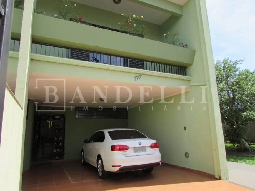 Foto 1 de Casa com 4 quartos à venda, 327m2 em Vila Xavier (Vila Xavier), Araraquara - SP