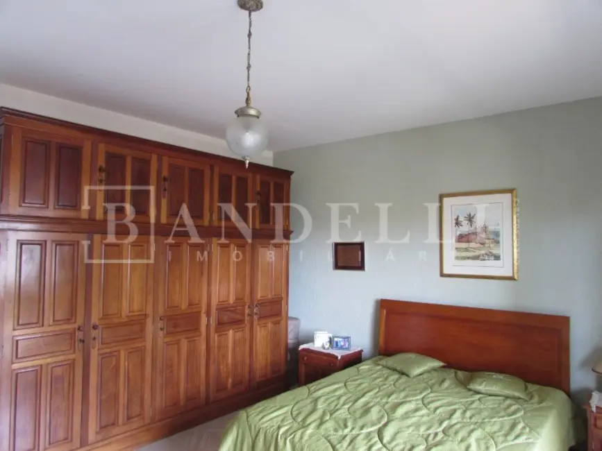 Casa com 4 quartos à venda, 327m2 em Vila Xavier (Vila Xavier), Araraquara - SP - imagem 4 Foto 4 de Casa com 4 quartos à venda, 327m2 em Vila Xavier (Vila Xavier), Araraquara - SP