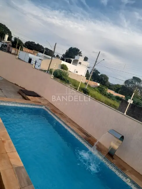 Casa com 3 quartos à venda, 135m2 em Vila Yamada, Araraquara - SP - imagem 4 Foto 4 de Casa com 3 quartos à venda, 135m2 em Vila Yamada, Araraquara - SP