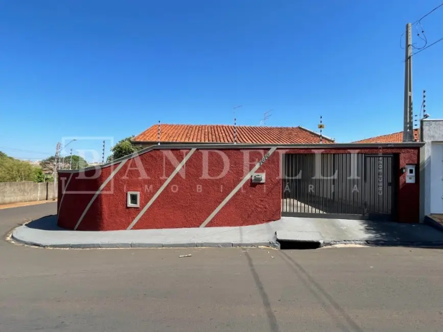 Foto 1 de Casa com 3 quartos à venda, 135m2 em Vila Yamada, Araraquara - SP